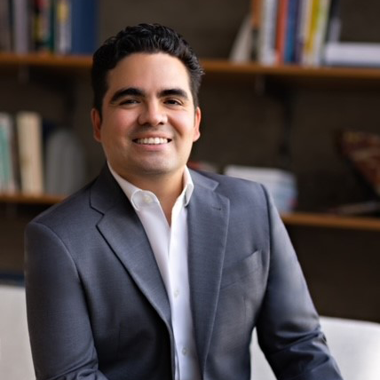 Renzo Lujan web